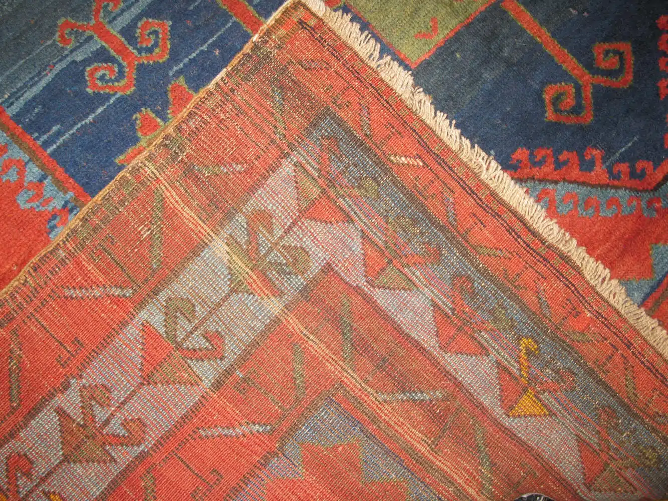 6' x 12' Turkish Red Tribal Medallion Rug – Traditional Wool - Image 5