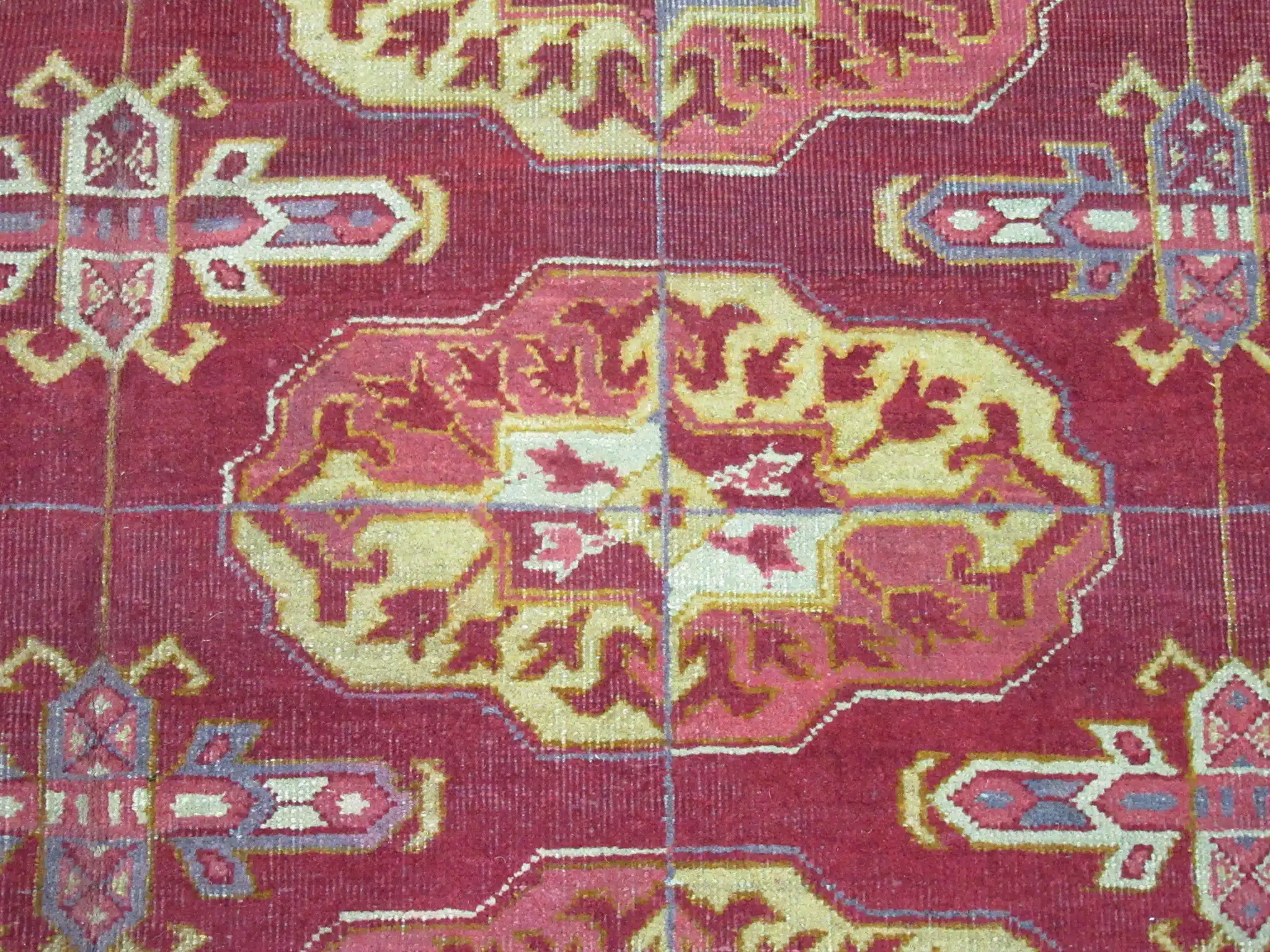 6' x 9' Indian Red Repeating Medallion Rug – Antique Wool - Image 3