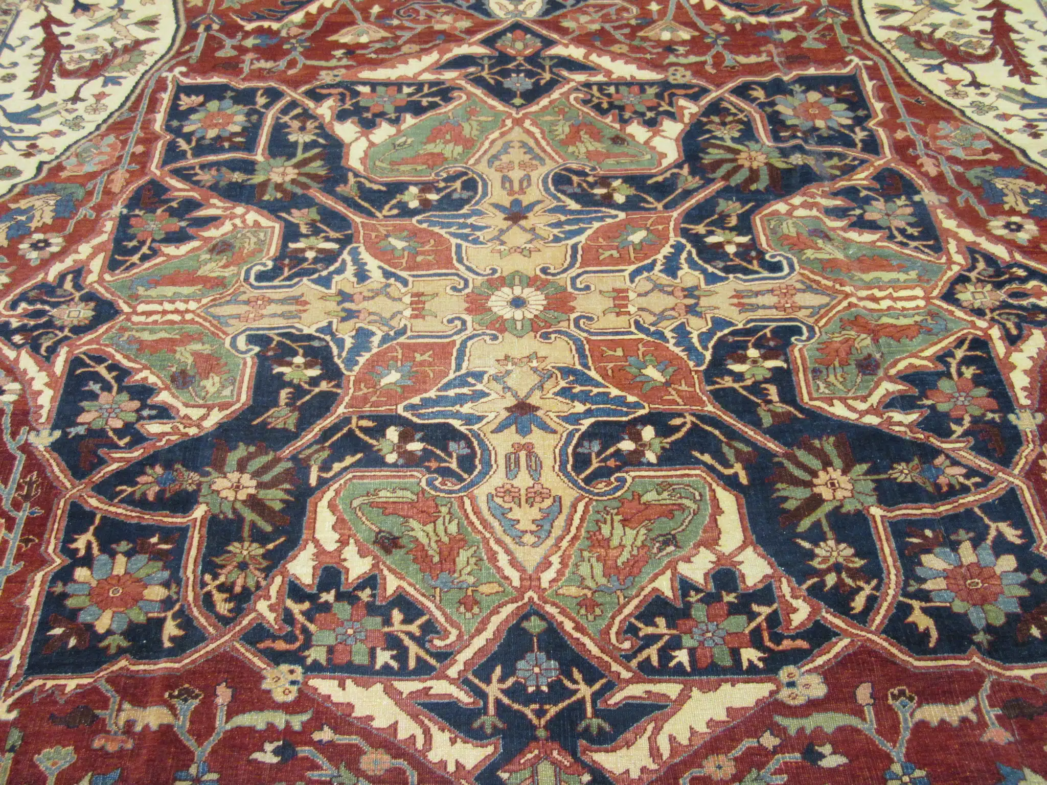 11' x 19' Hand-Knotted Farahan Design Rug – Rust - Image 3