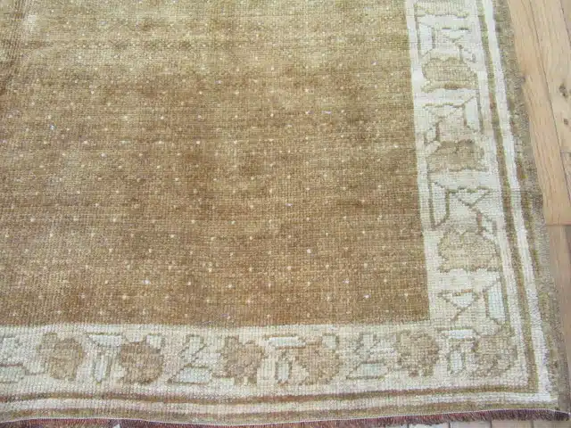 6' x 11' Turkish Camel Anatolian Rug – Vintage Hand-Knotted Wool - Image 3