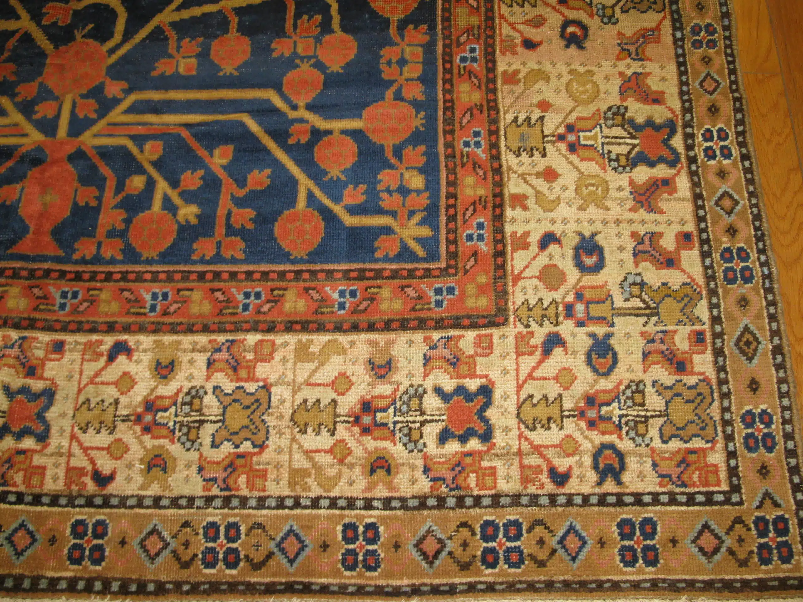 6' x 10' Antique Uzbek Khotan Pomegranate Rug – Hand-Knotted Wool - Image 4