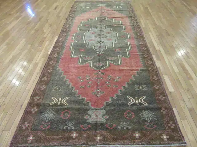 5' x 12' Turkish Rust Charcoal Medallion Runner – Vintage Hand-Knotted Wool - Image 2