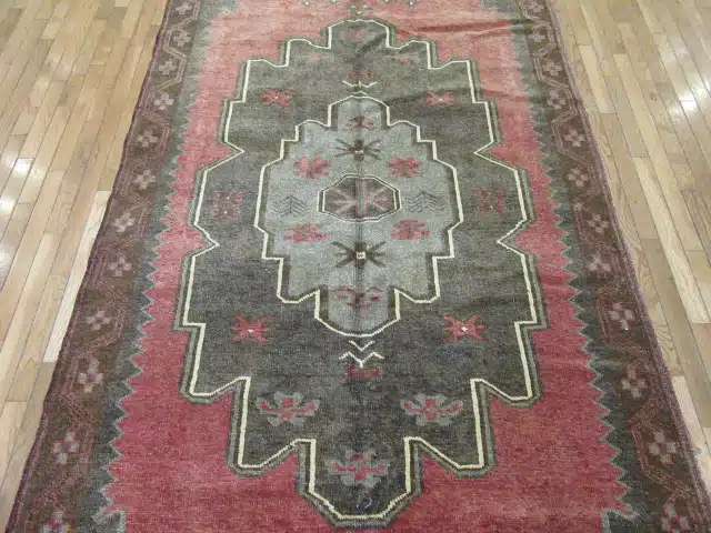 5' x 12' Turkish Rust Charcoal Medallion Runner – Vintage Hand-Knotted Wool - Image 3