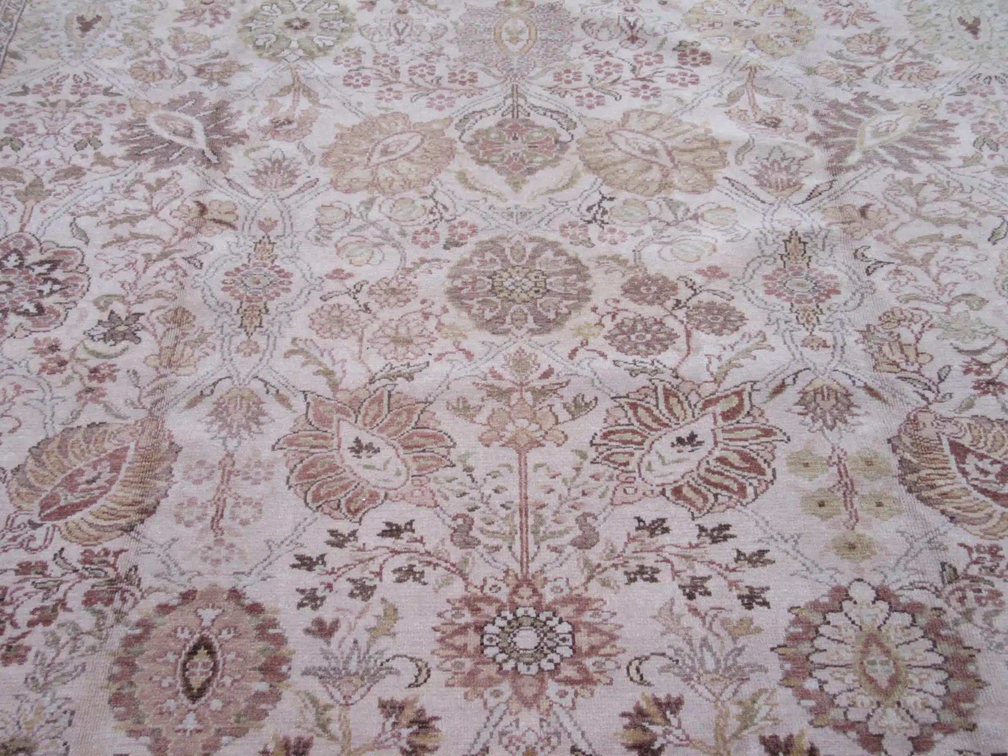 10' x 14' Tabriz Design Rug – New Hand-Knotted Wool - Image 3