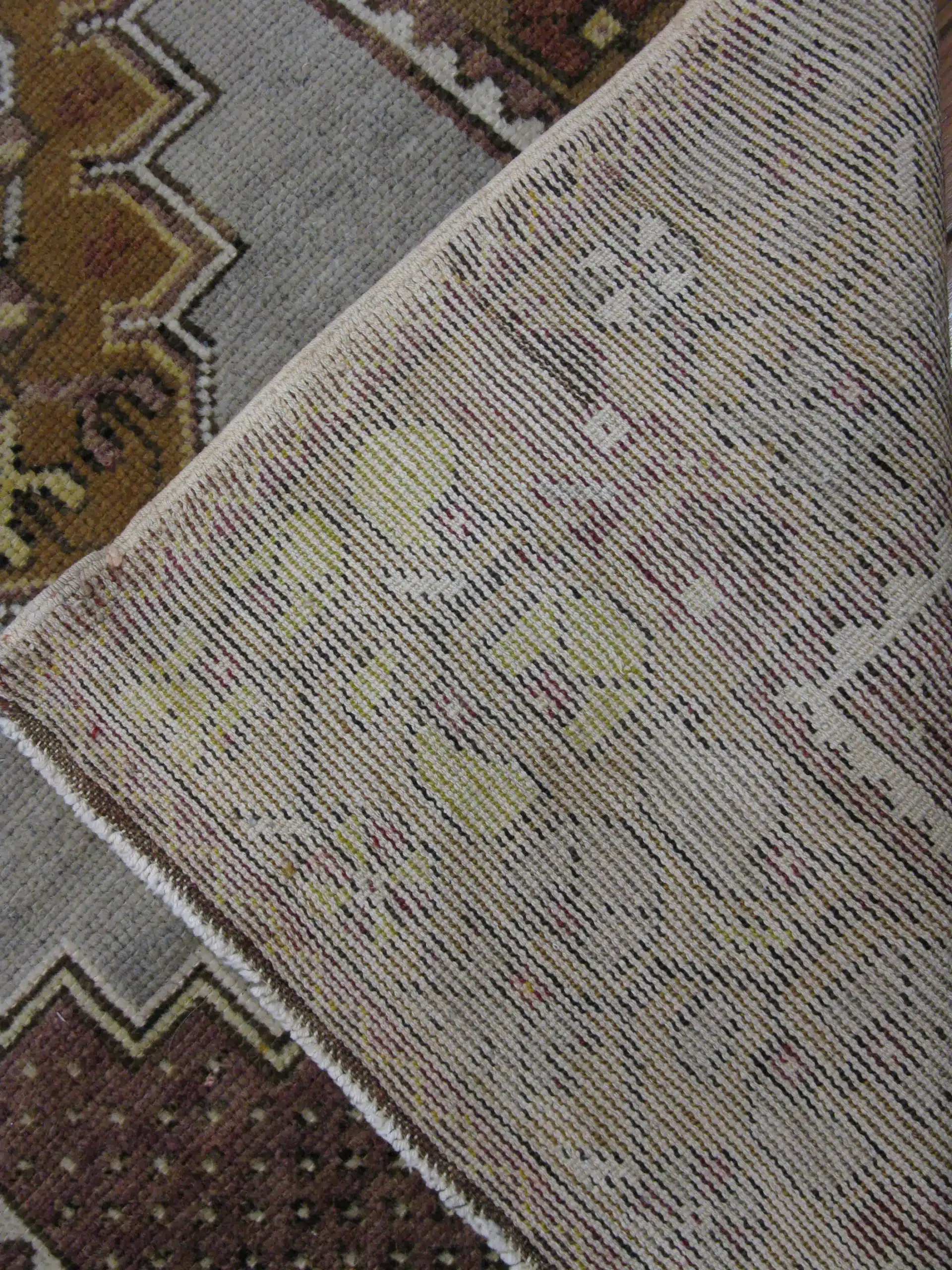 3' x 11' Gray Fine Hand-Knotted Turkish Anatolian Runner Rug – Traditional Wool - Image 5