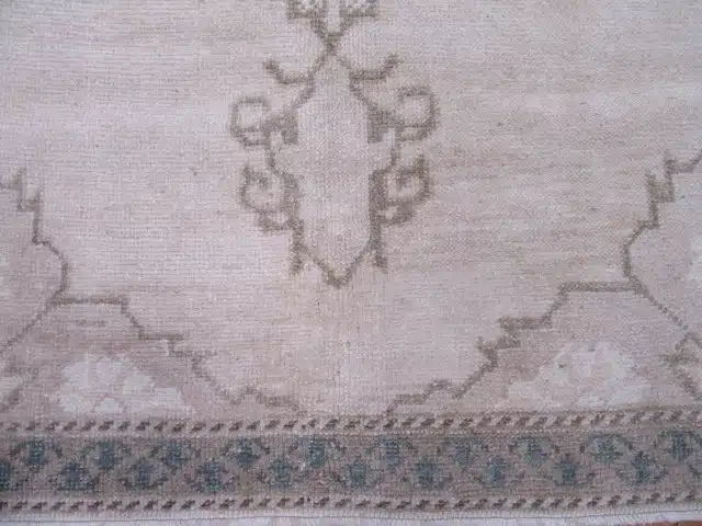 3' x 6' Beige Fine Hand-Knotted Turkish Anatolian Rug – Transitional Wool - Image 3