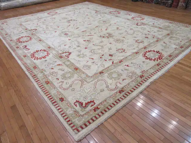12' x 16' Beige Fine Hand-Knotted Pakistani Sultanabad Rug – Traditional Wool - Image 6