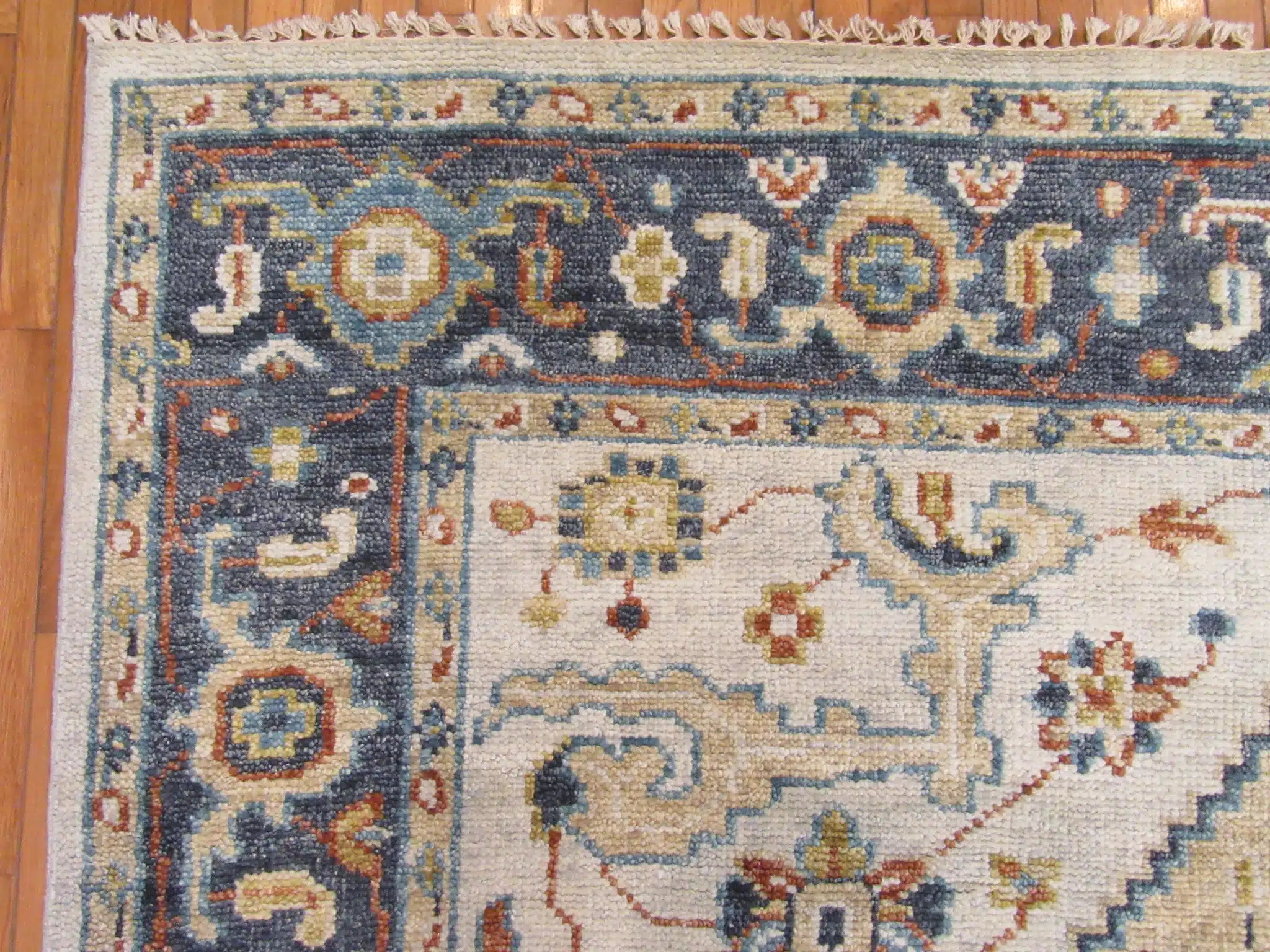 8' x 10' Indian Gold Ziegler Rug – Hand-Knotted Wool - Image 7