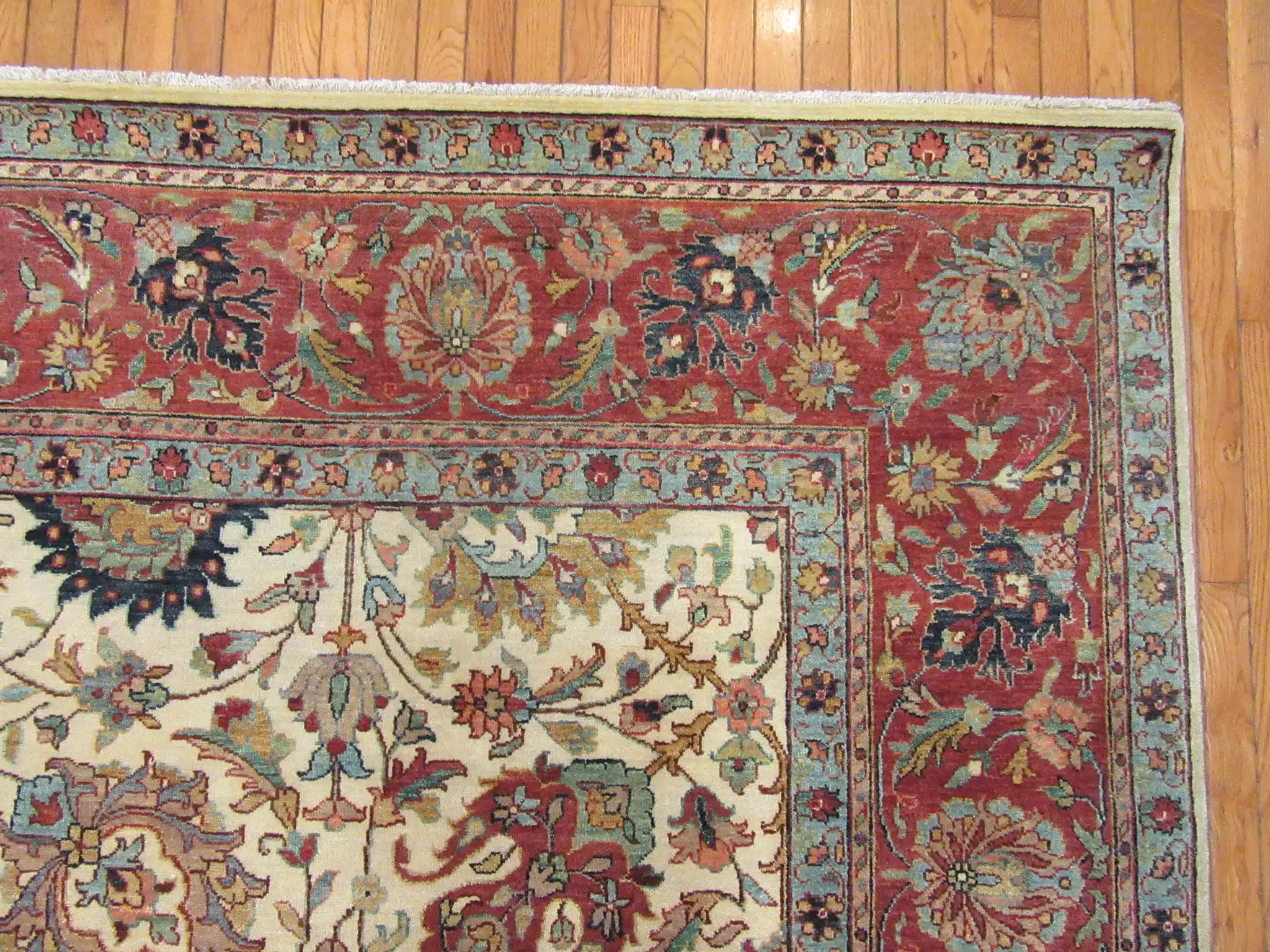 10' x 13' Indian Ivory Tabriz Rug – Hand-Knotted Wool - Image 7