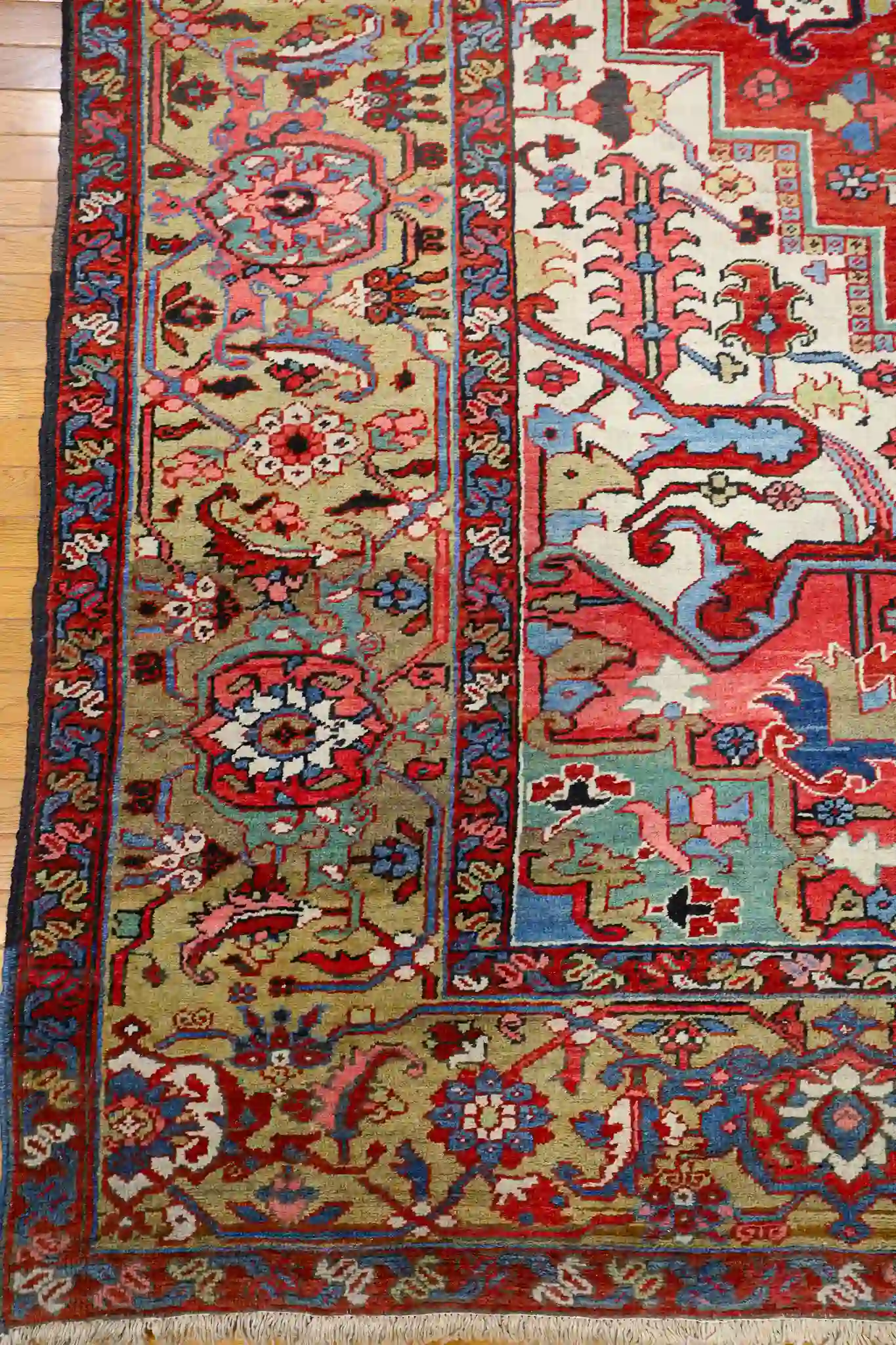 11' x 17' Red Fine Hand-Knotted Antique Persian Serapi – Traditional Wool - Image 9