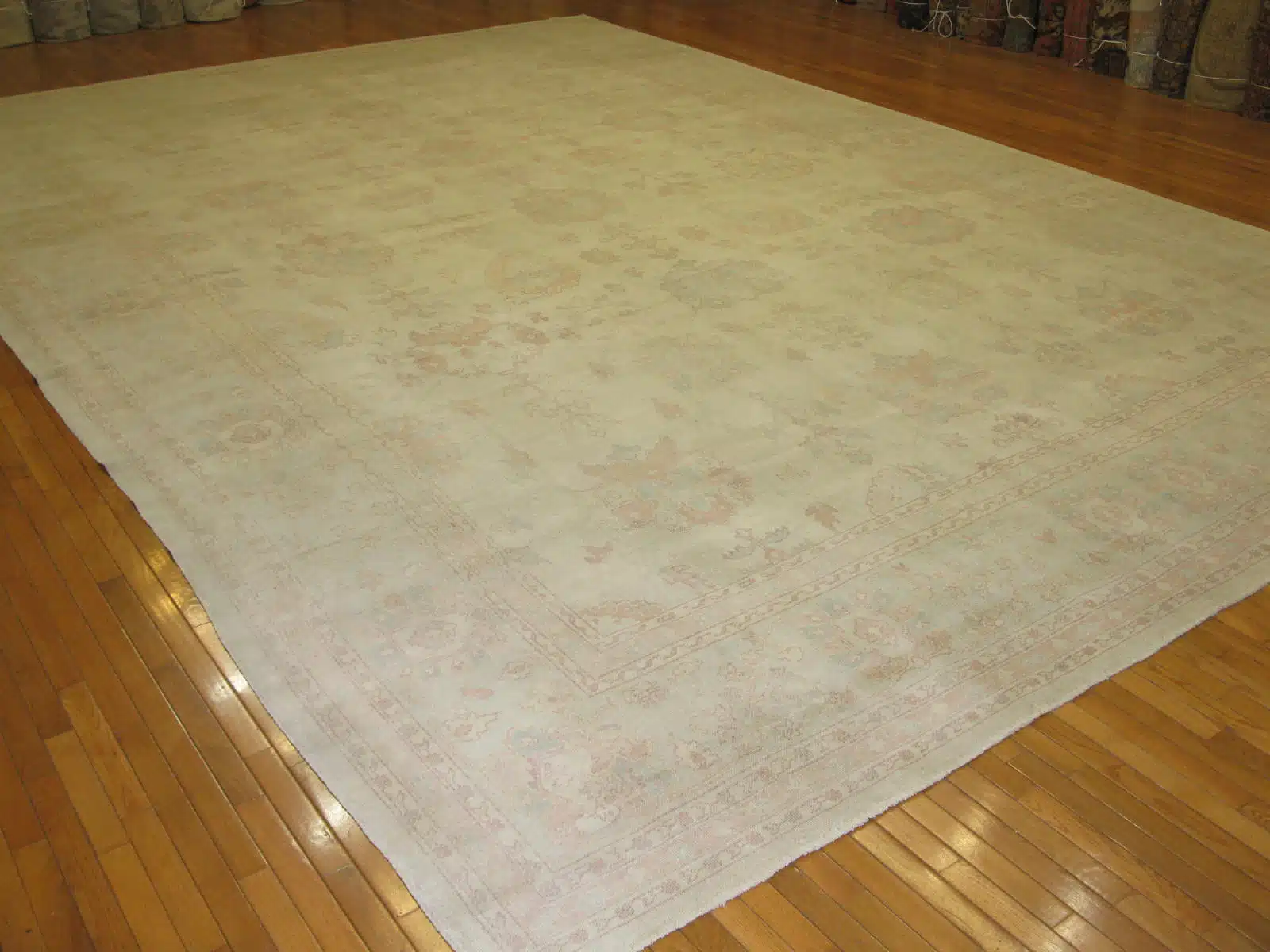 13' x 19' Beige Fine Hand-Knotted Egyptian Sultanabad Rug – Transitional Wool - Image 6