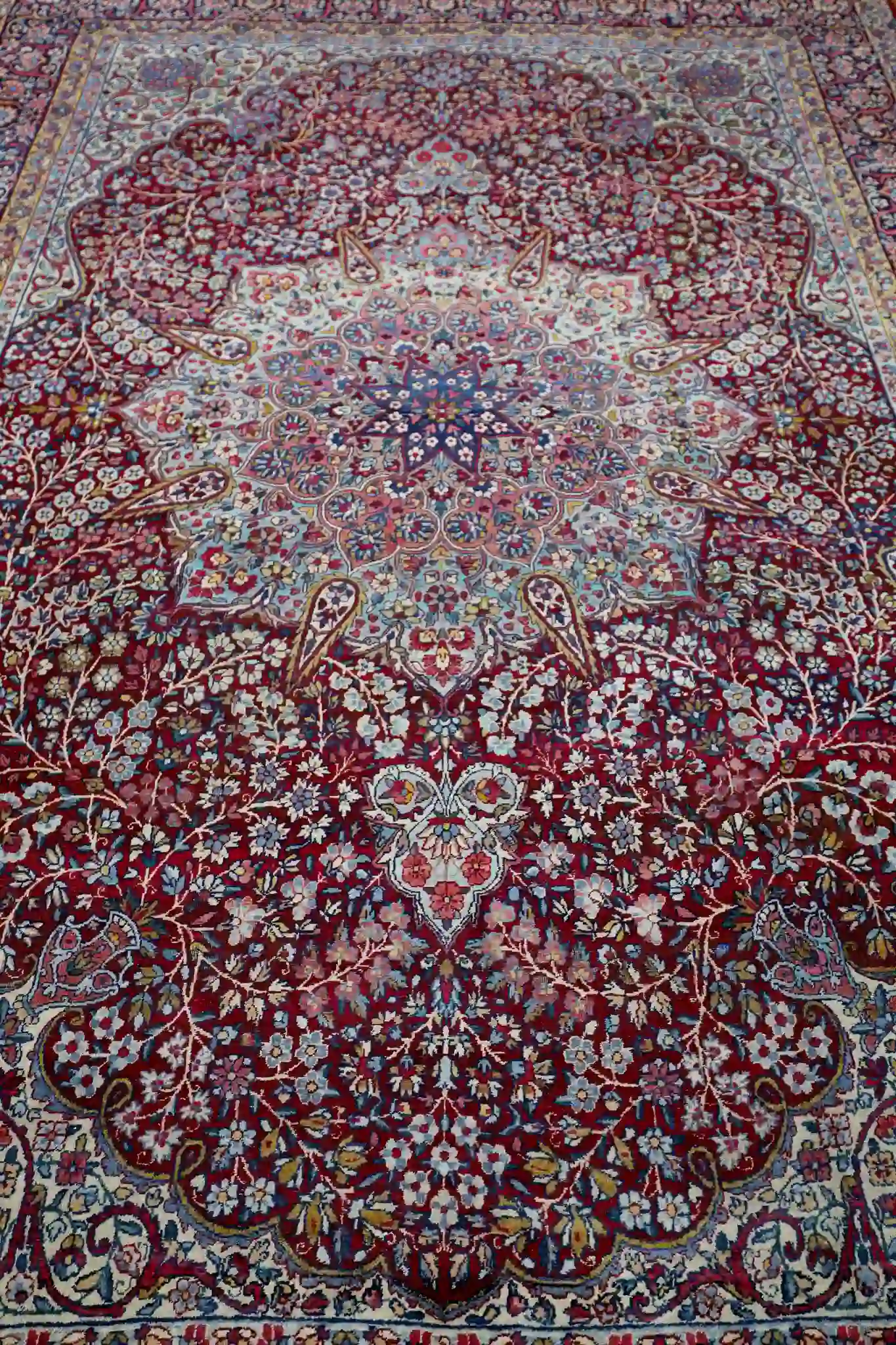 8' x 11' Red Fine Hand-Knotted Semi Antique Persian Kerman Rug – Traditional Wool - Image 3