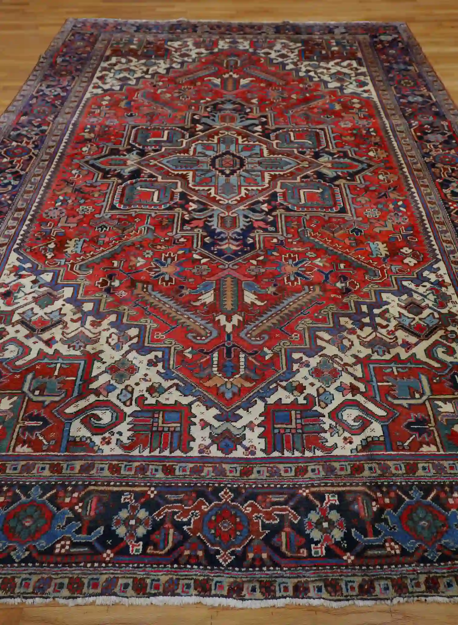 8' x 11' Red Fine Hand-Knotted Vintage Persian Heriz – Traditional Wool - Image 2