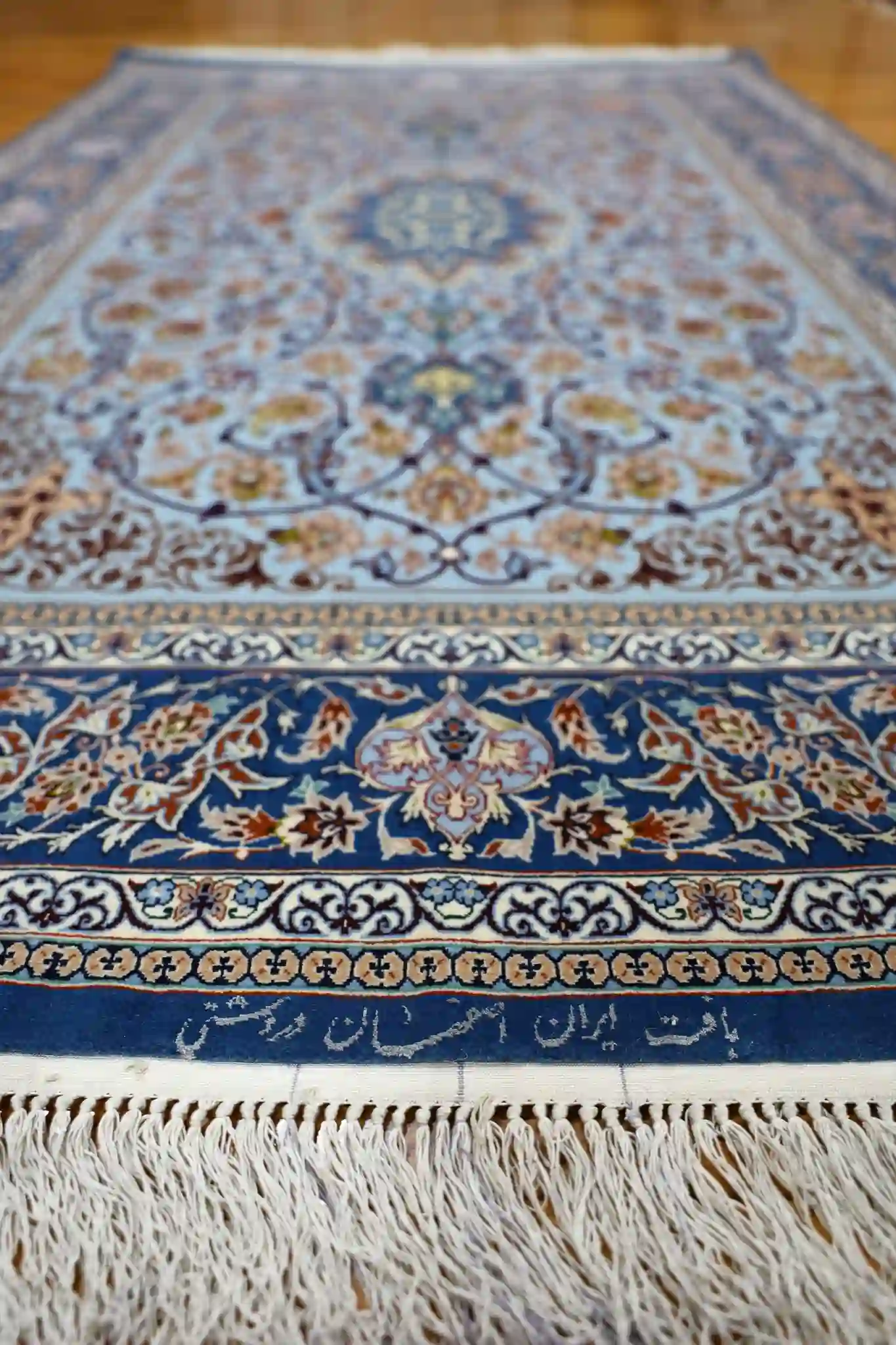 4' x 7' Light Blue Fine Hand-Knotted Persian Isfahan Rug – Traditional Silk and Wool - Image 3