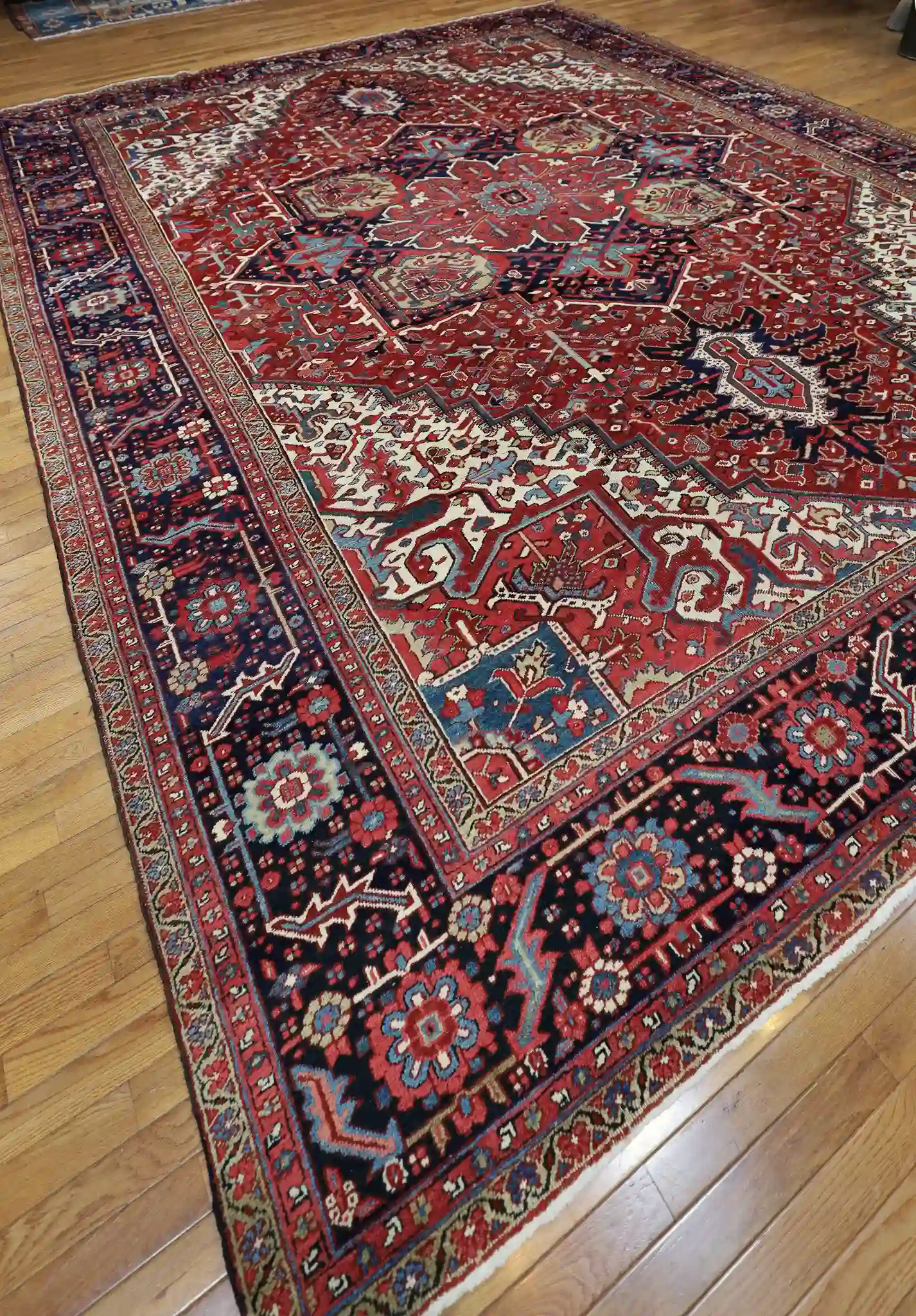 12' x 15' Red Fine Hand-Knotted Semi Antique Persian Heriz – Traditional Wool - Image 3