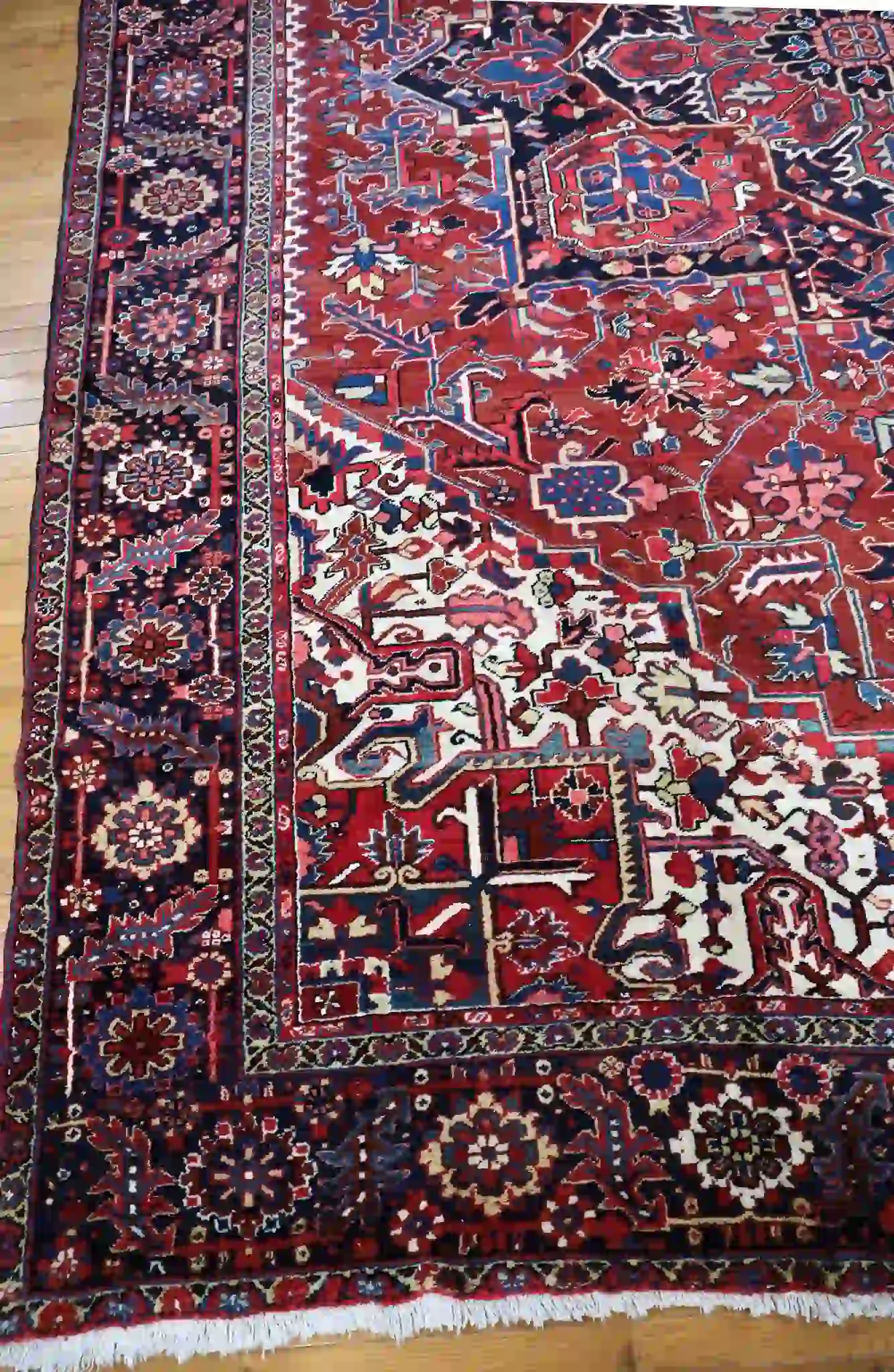 12' x 15' Red Fine Hand-Knotted Persian Heriz Rug – Traditional Wool - Image 8