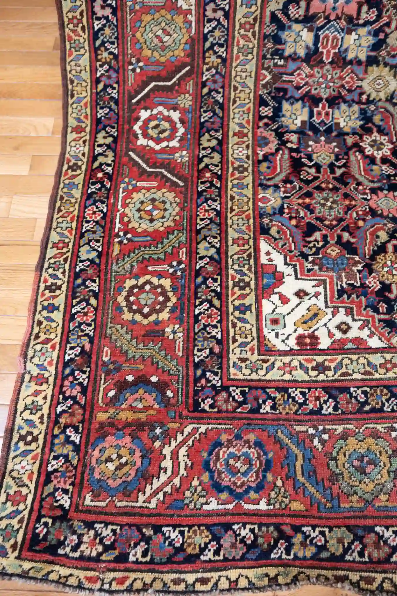 6' x 14' Red Fine Hand-Knotted Antique Persian Farahan Rug – Traditional Wool - Image 6