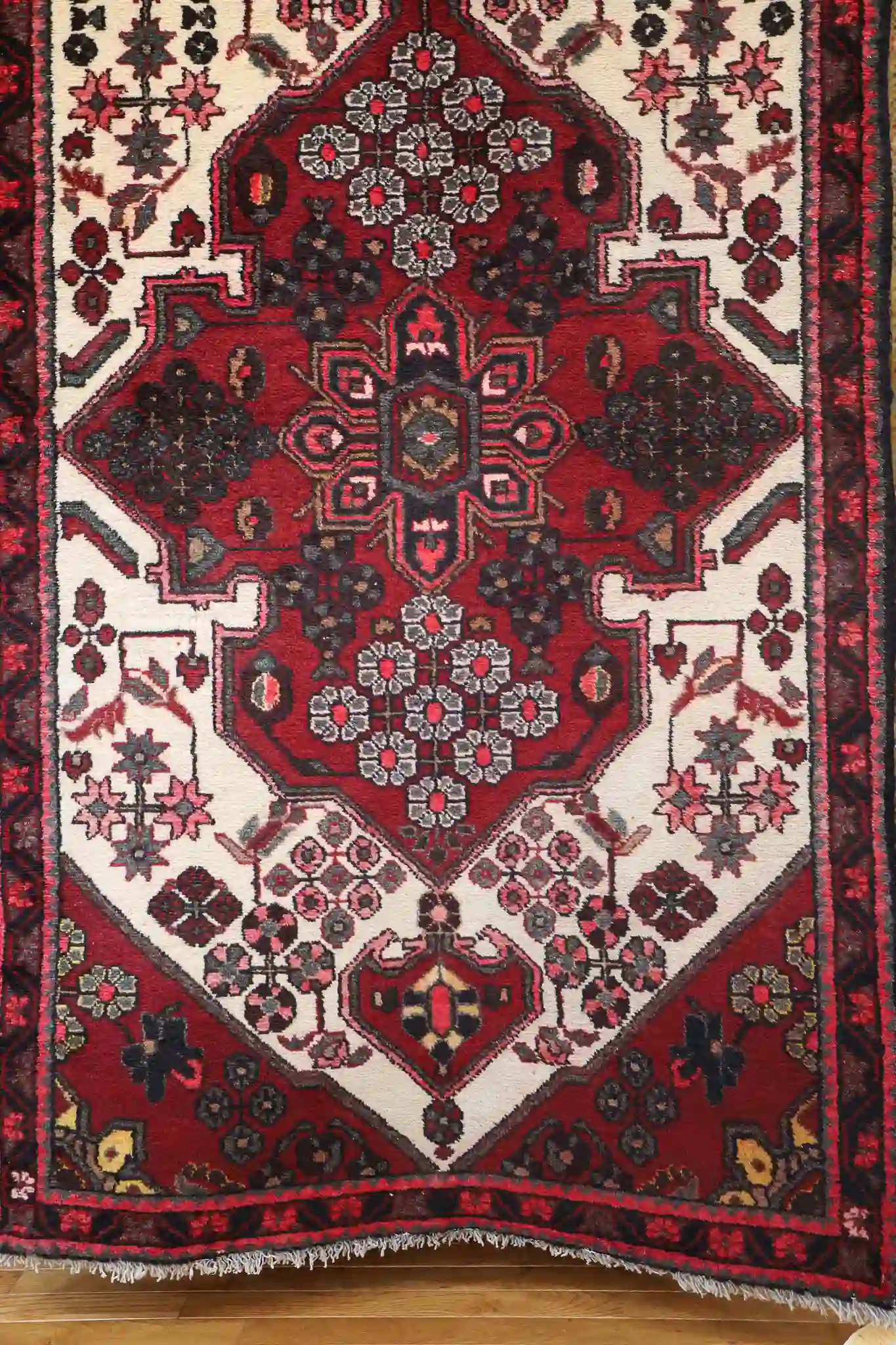 4' x 10' Red Fine Hand-Knotted Persian Hamadan Runner – Traditional Wool - Image 2