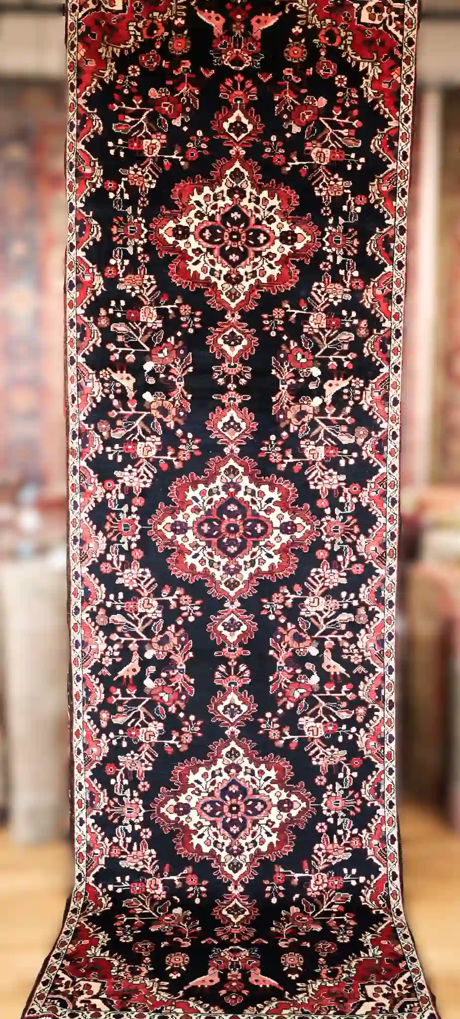 4' x 12' Red Fine Hand-Knotted Persian Bakhtiari Runner – Traditional Wool