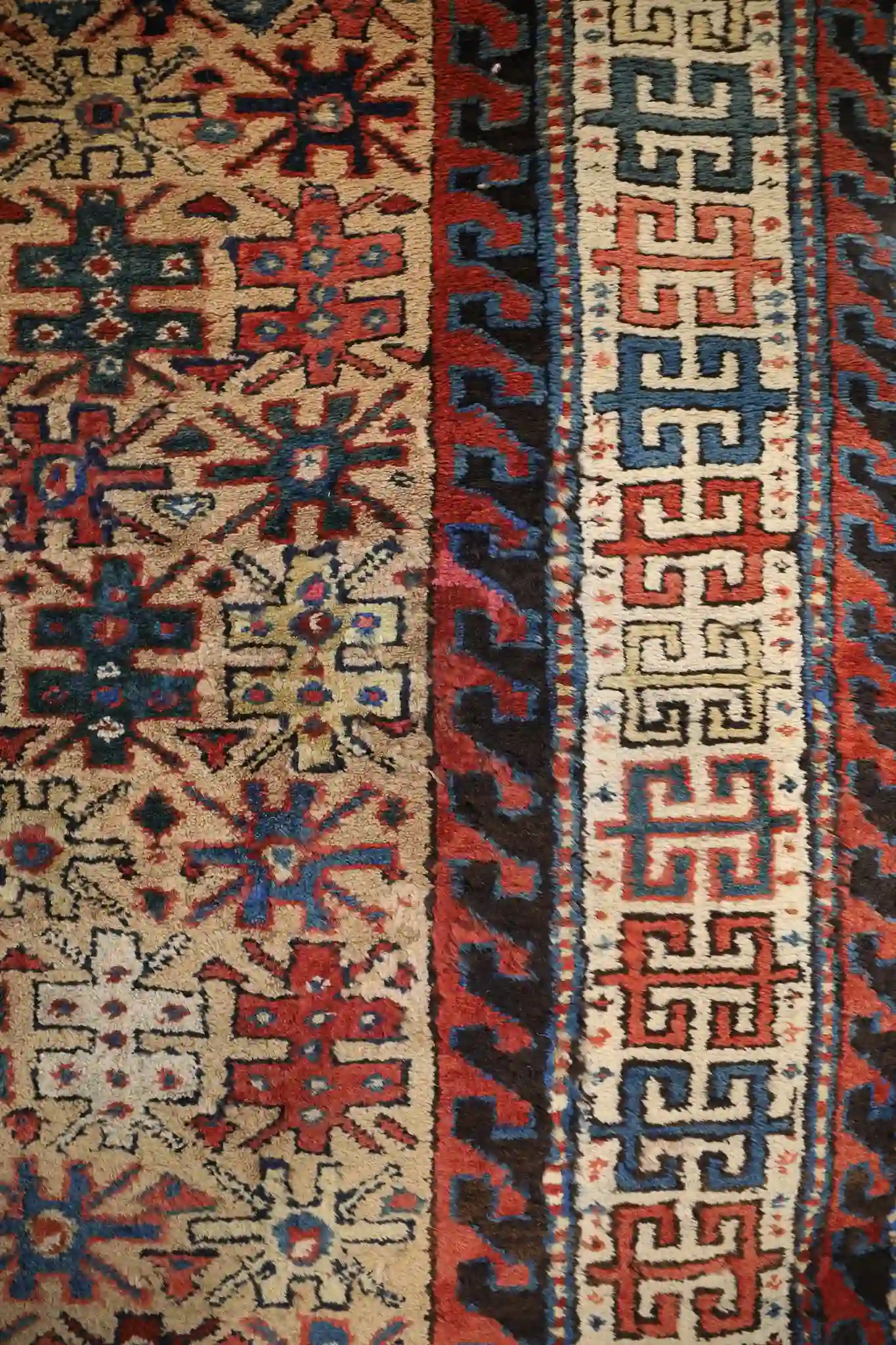 4' x 10' Beige Fine Hand-Knotted Caucasian Shirvan Runner – Traditional Wool - Image 3