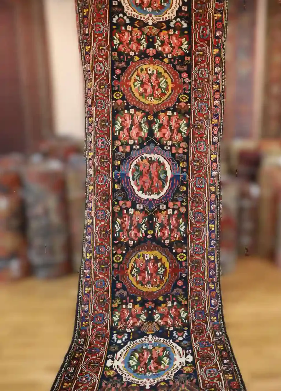 4′ x 14′ Red Fine Hand-Knotted Semi-Antique Persian Bakhtiari Runner – Traditional Wool