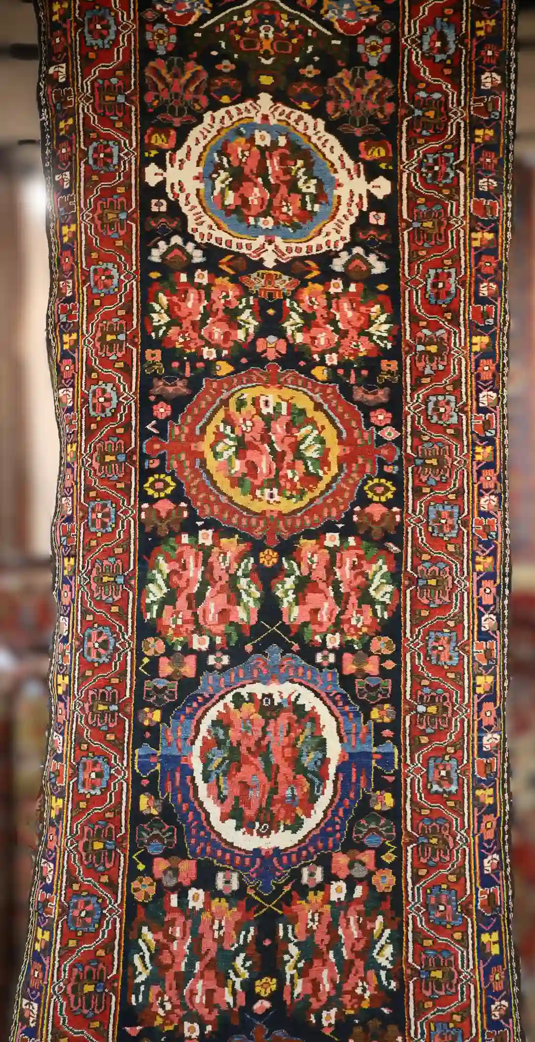 4' x 14' Red Fine Hand-Knotted Semi-Antique Persian Bakhtiari Runner – Traditional Wool - Image 4