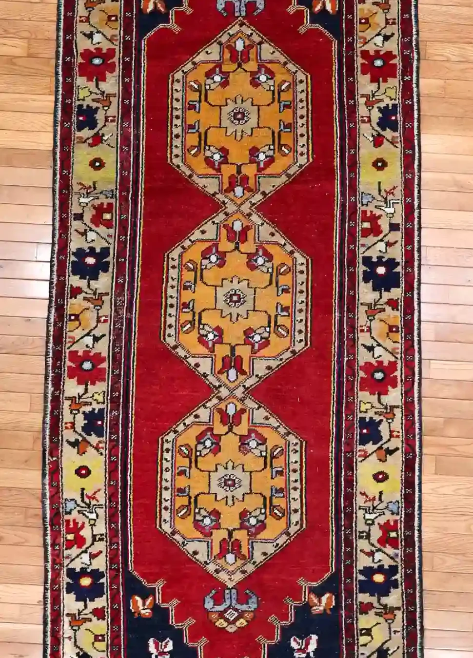 4′ x 10′ Red Fine Hand-Knotted Turkish Karabagh Runner – Traditional Wool