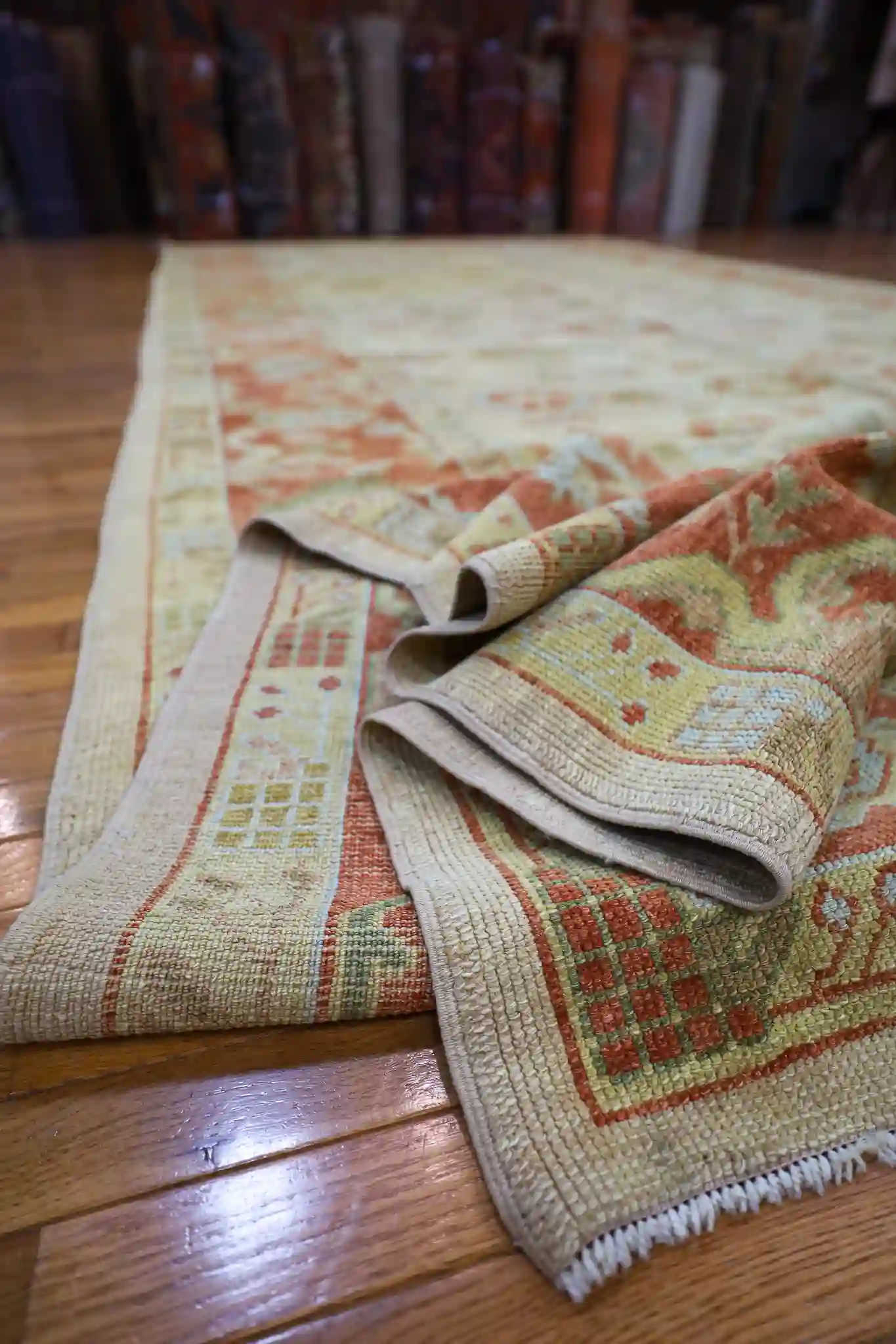 9' x 25' Beige Fine Hand-Knotted Turkish Oushak Runner Rug – Vintage Wool - Image 4