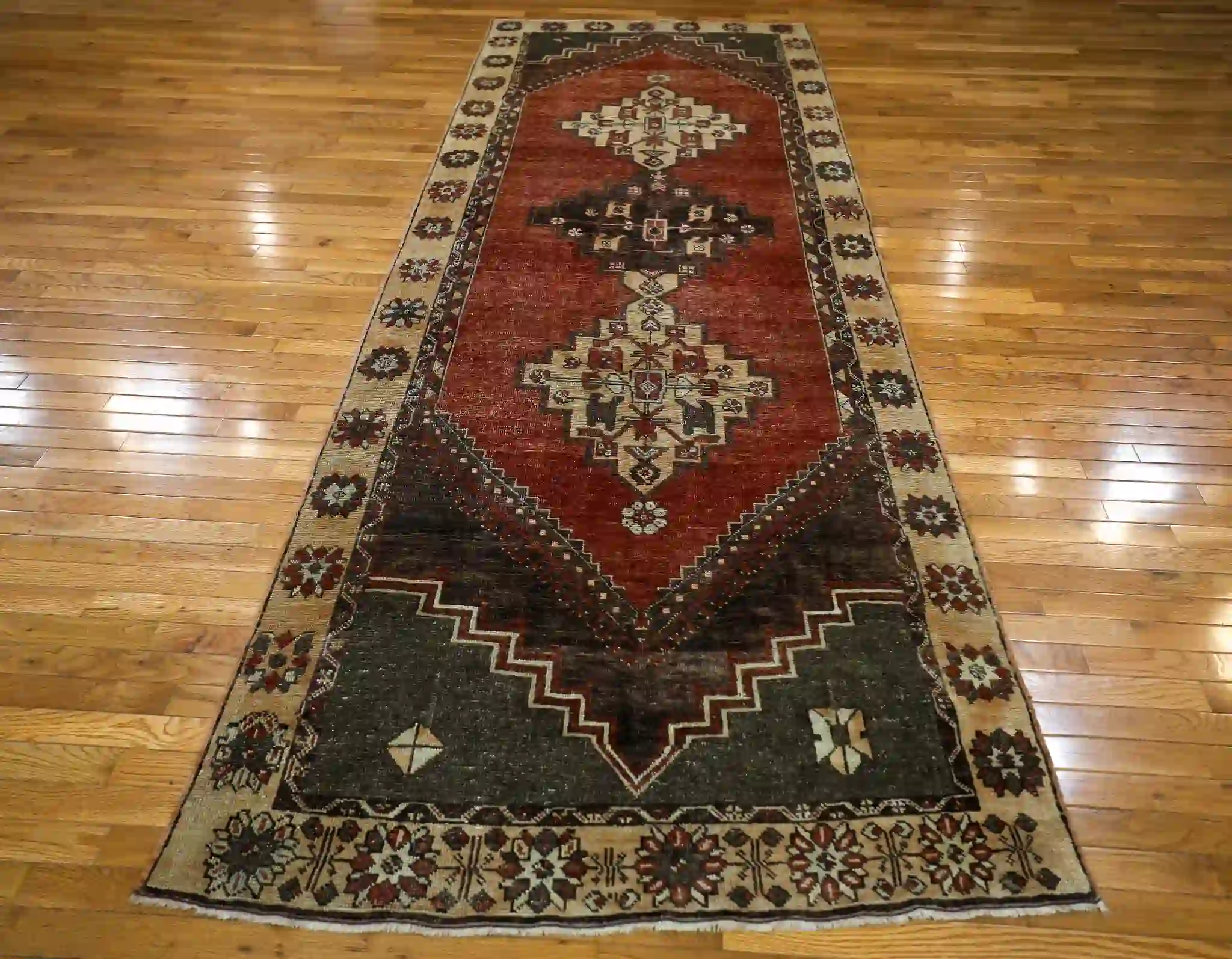 4' x 11' Beige Fine Hand-Knotted Turkish Oushak Runner – Traditional Wool - Image 2