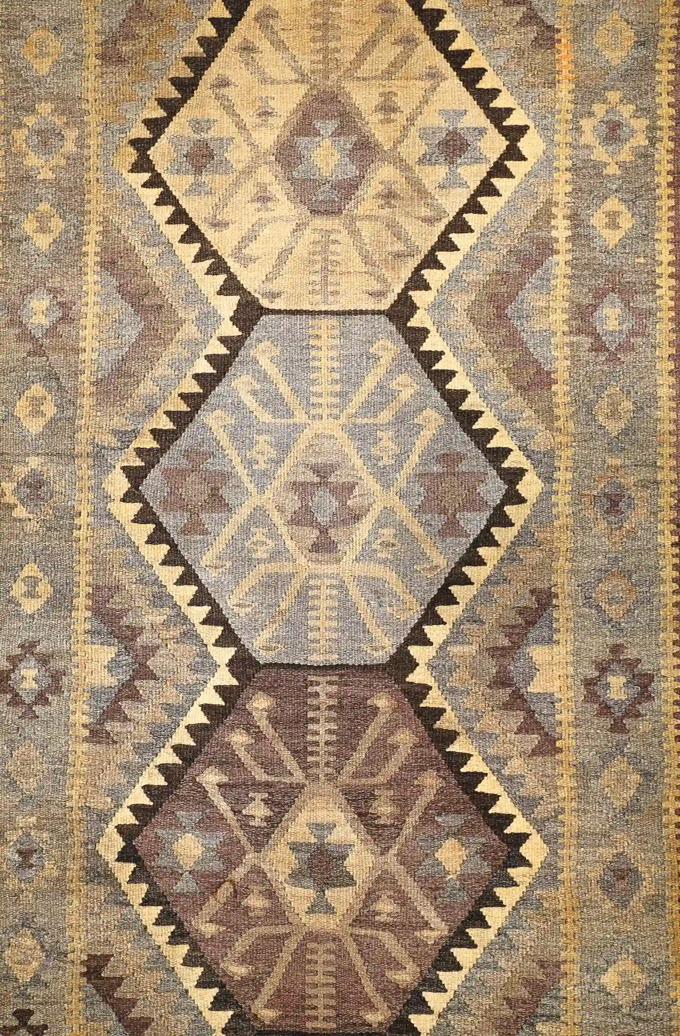 4' x 10' Beige Fine Hand-Knotted Persian Kurdish Runner – Traditional Wool - Image 5