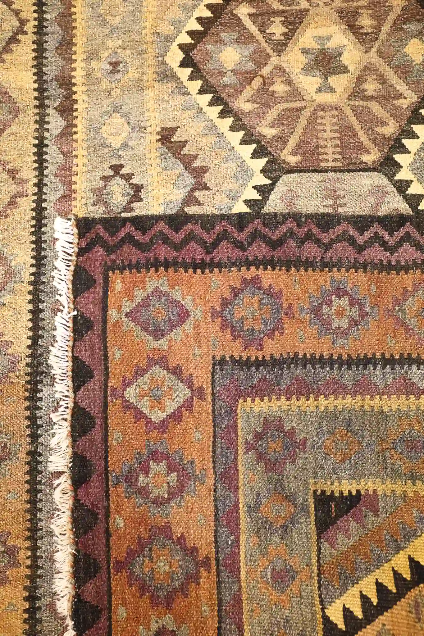 4' x 10' Beige Fine Hand-Knotted Persian Kurdish Runner – Traditional Wool - Image 6