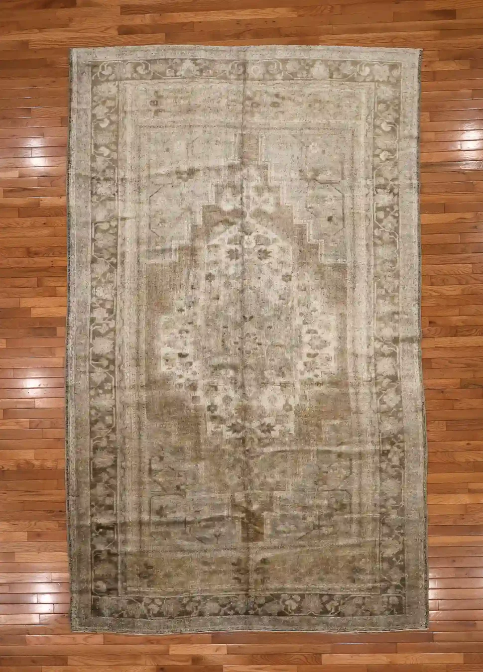 7′ x 11′ Beige Fine Hand-Knotted Turkish Oushak Rug – Vintage Wool